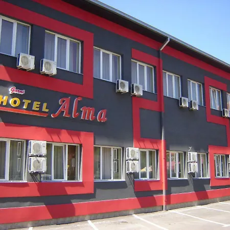 מלון Garni Alma 2*