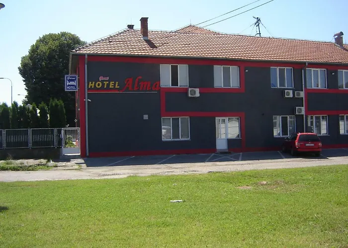 ホテル Garni Alma